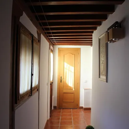 La Casa Toledana - Patio Y Terraza Con Vistas בית נופש טולדו